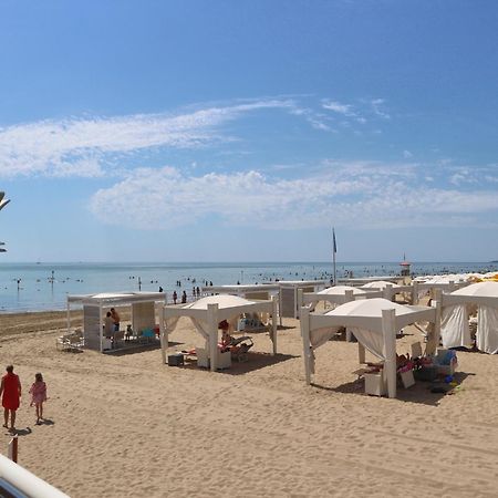 Stiria Apartment Lignano Sabbiadoro Exterior photo